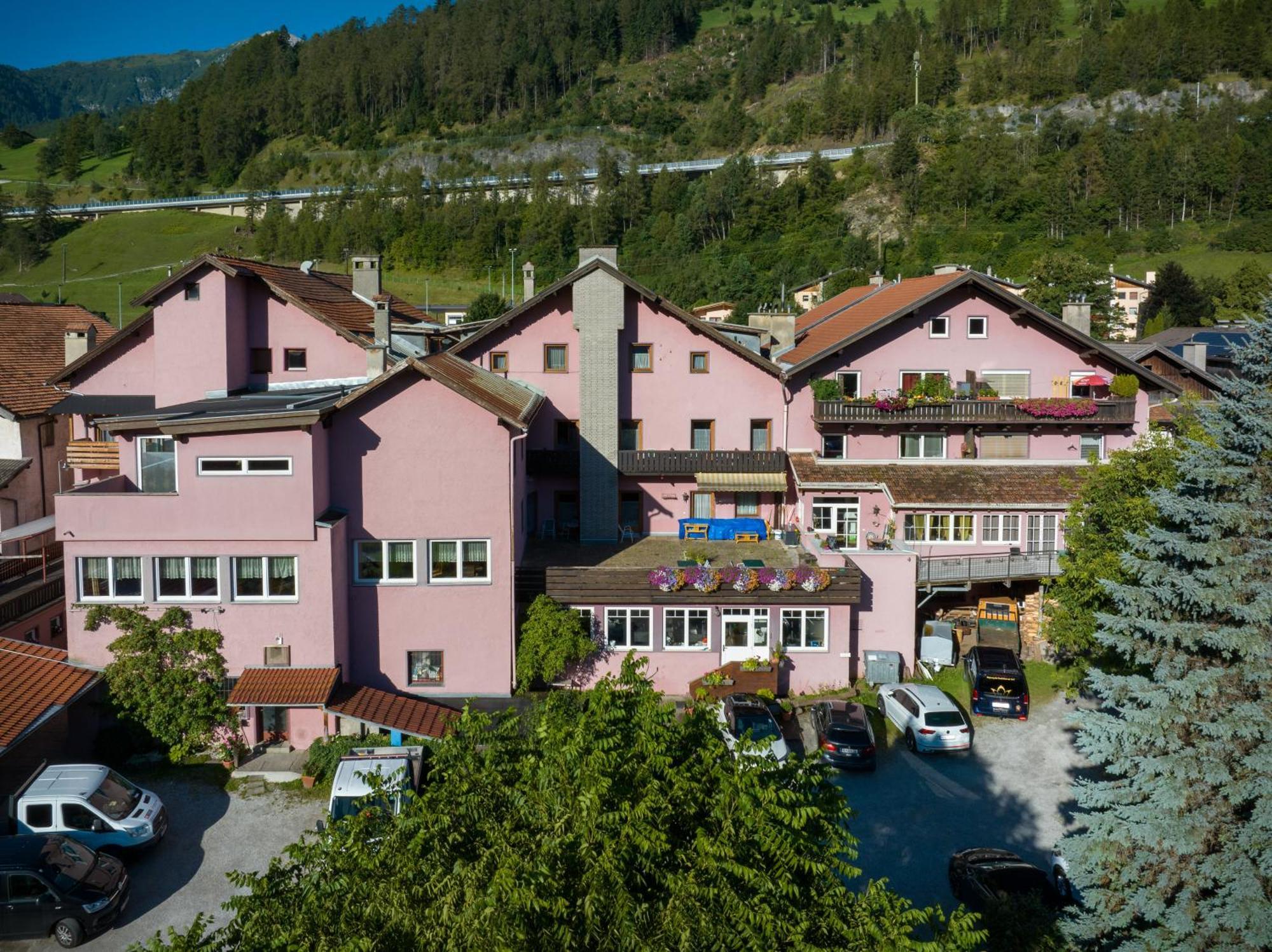 Hotel Krone Matrei am Brenner Dış mekan fotoğraf