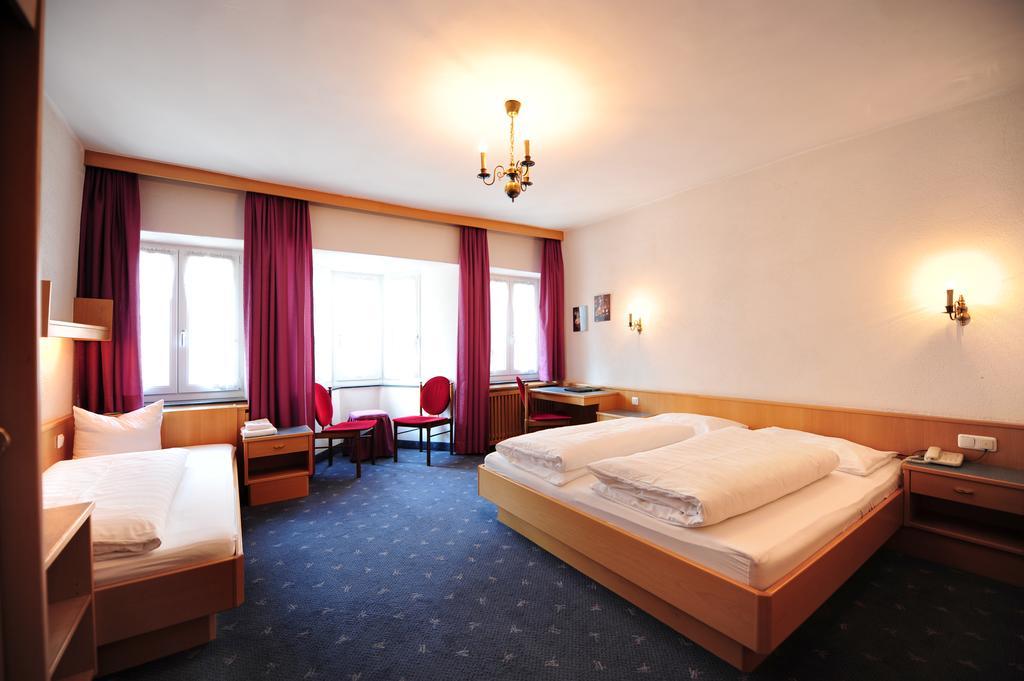 Hotel Krone Matrei am Brenner Dış mekan fotoğraf