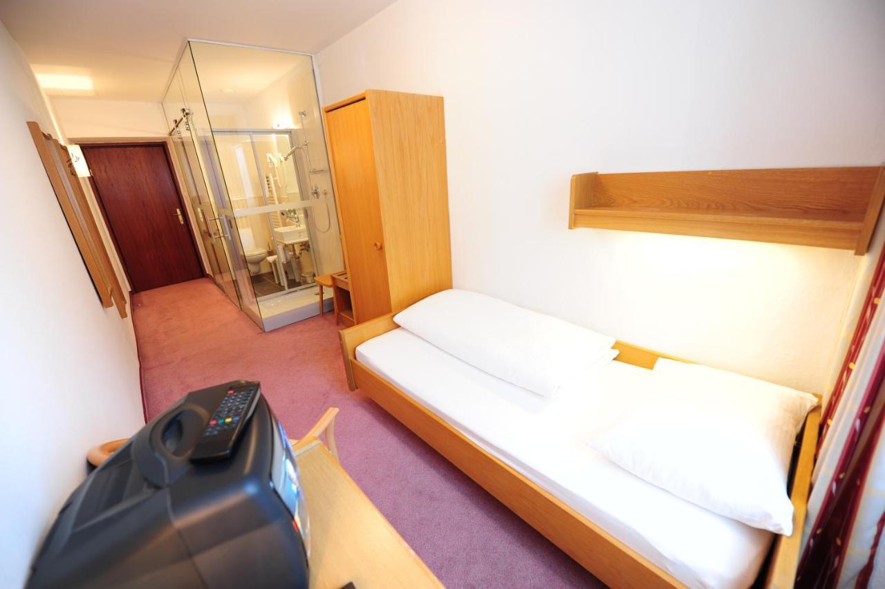 Hotel Krone Matrei am Brenner Dış mekan fotoğraf
