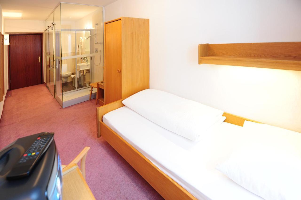 Hotel Krone Matrei am Brenner Dış mekan fotoğraf